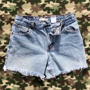 Levi’s 550 Denim Booty Shorts